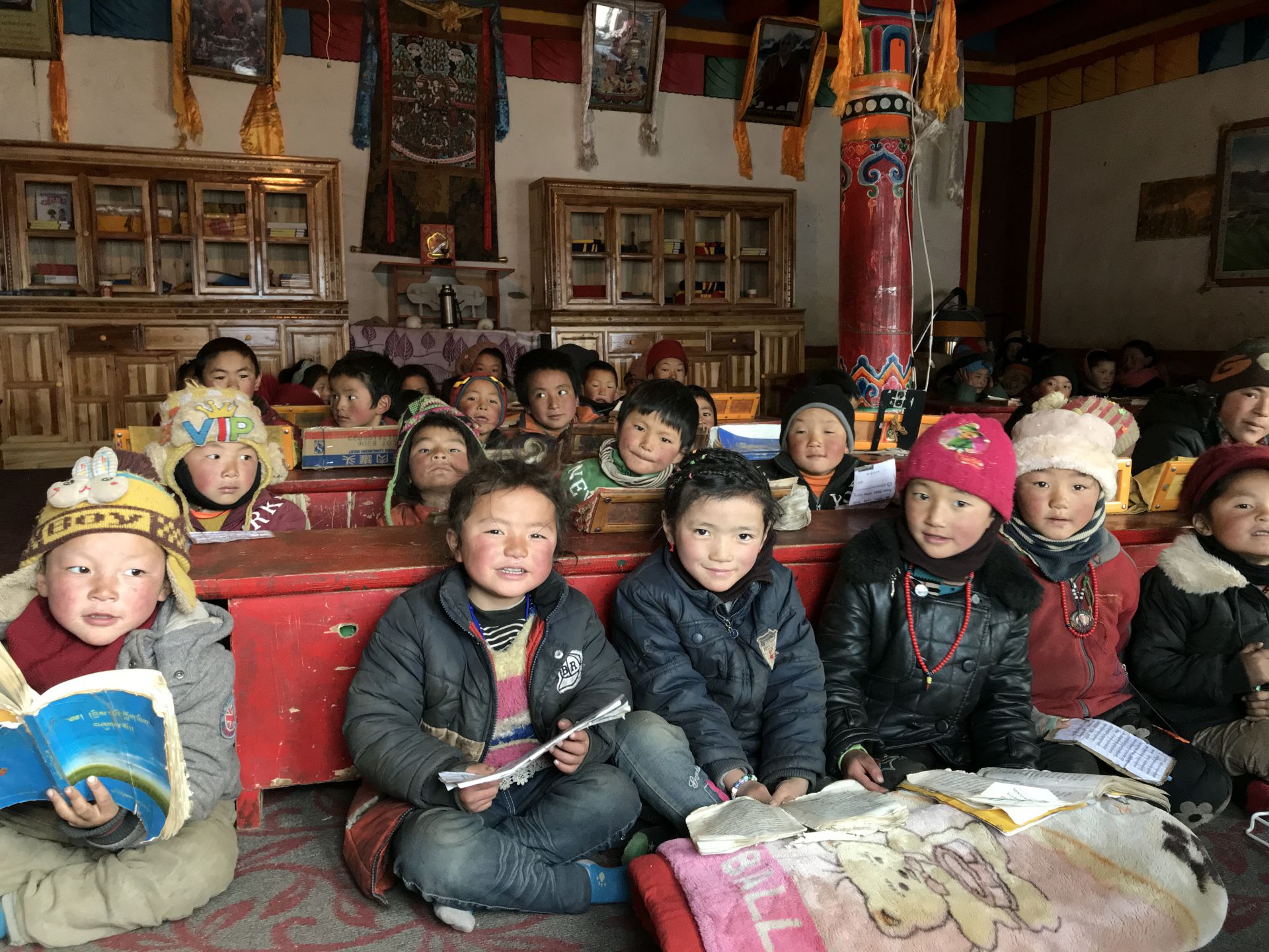 南宁舒明定制旅行服务有限公司公益回顾丨家国同欢月同圆 温暖满载甘孜州(图11) 南宁舒明定制旅行服务有限公司公益回顾丨家国同欢月同圆 温暖满载甘孜州(图11)